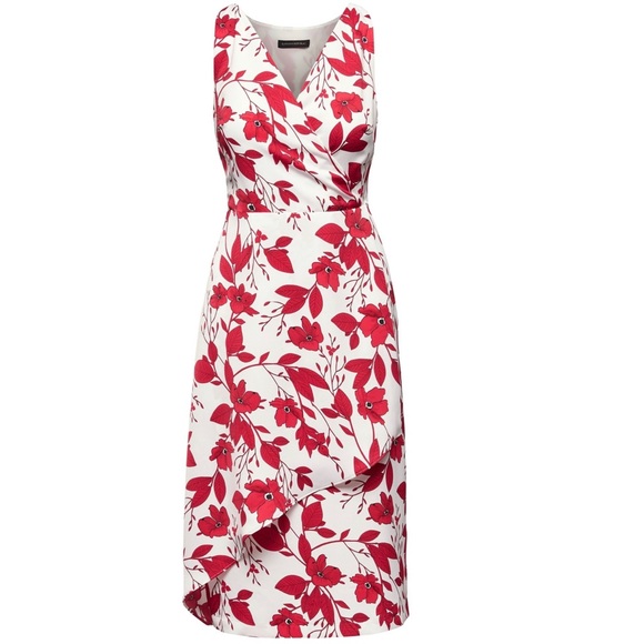 NWOT-Banana Republic red floral straight dress in size - 2 - Picture 2 of 6